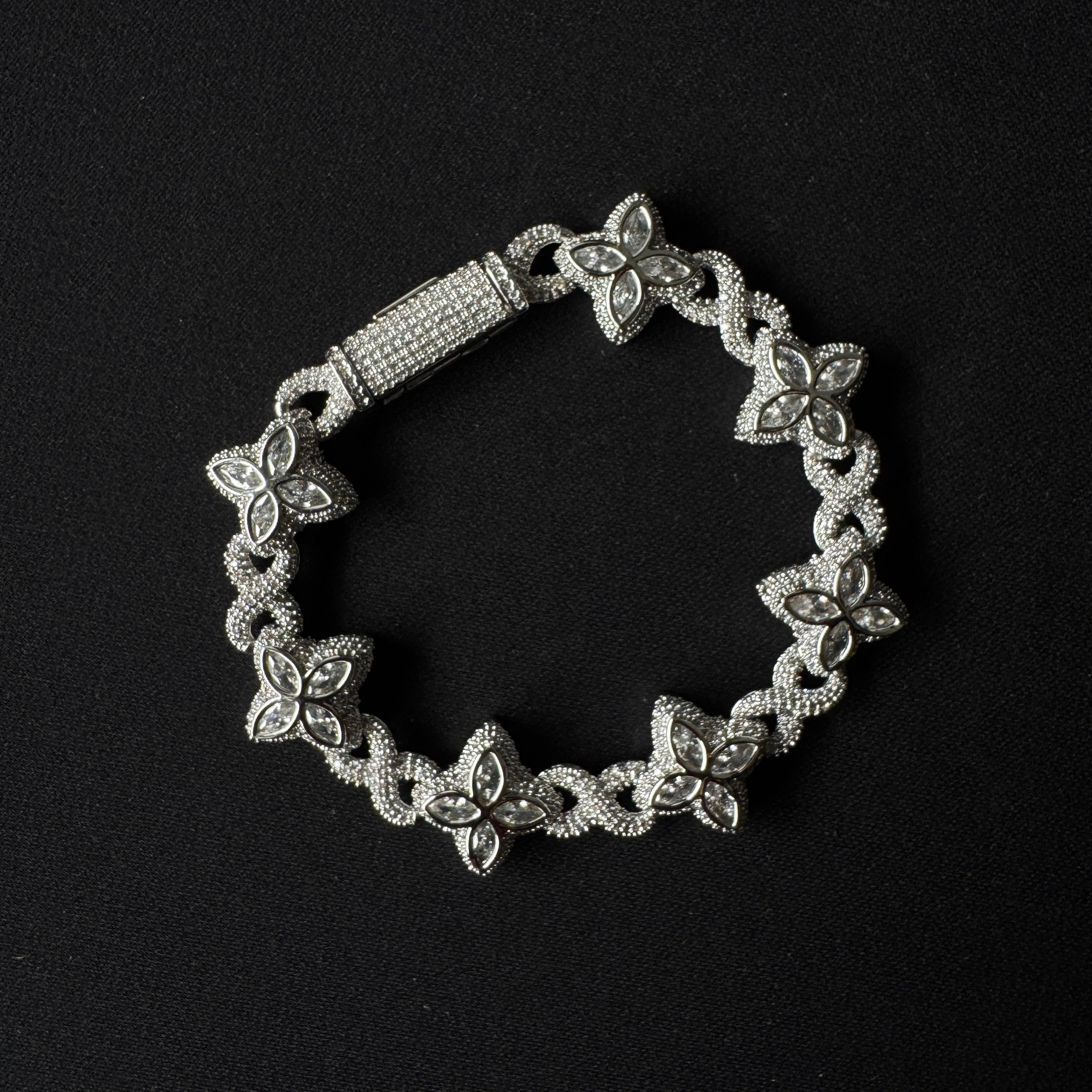 Snow Clover Armband - Weissgold